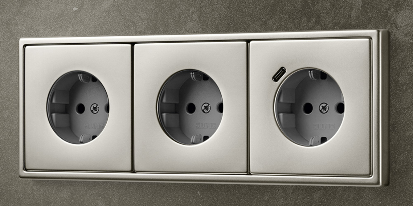 SCHUKO® Steckdosen mit USB bei SES Schleusinger Elektro-Service GmbH in Schleusingen