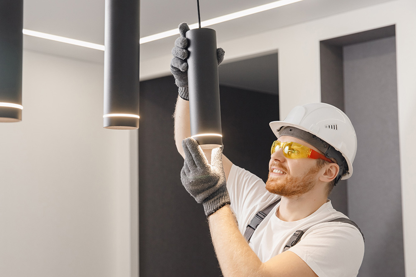 Innen&shy;beleuchtung bei SES Schleusinger Elektro-Service GmbH in Schleusingen