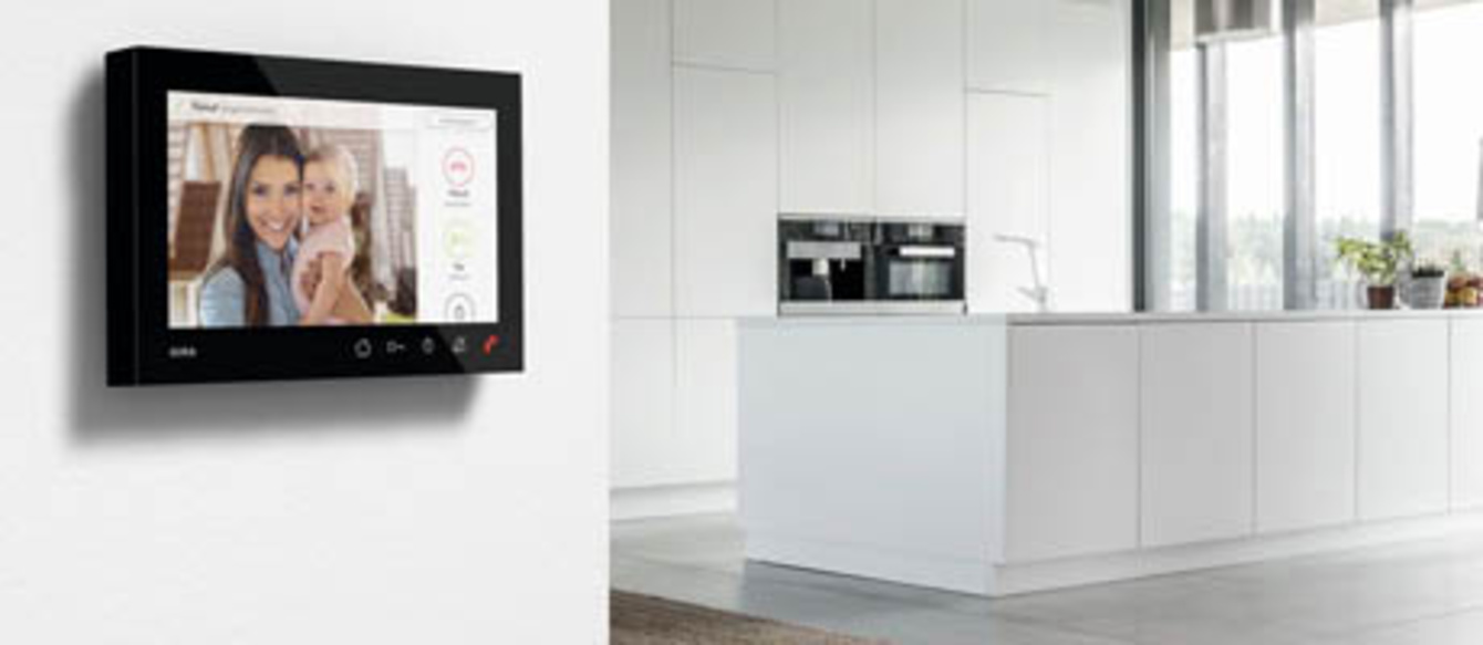 Gira Wohnungsstation bei SES Schleusinger Elektro-Service GmbH in Schleusingen