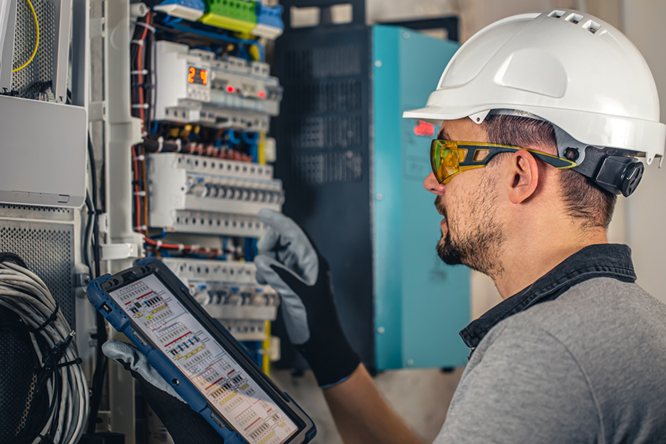 Industrie & Gewerbe bei SES Schleusinger Elektro-Service GmbH in Schleusingen